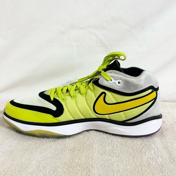 Nike Zoom Air GT Hustle 2 Volt Talaria size 10.5 MEN’S BASKETBALL SHOES - Picture 5 of 9
